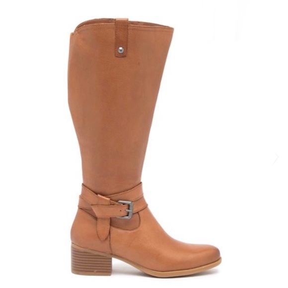 Naturalizer | Kim Ankle Strap Leather Boot - Wide - Picture 2 of 7